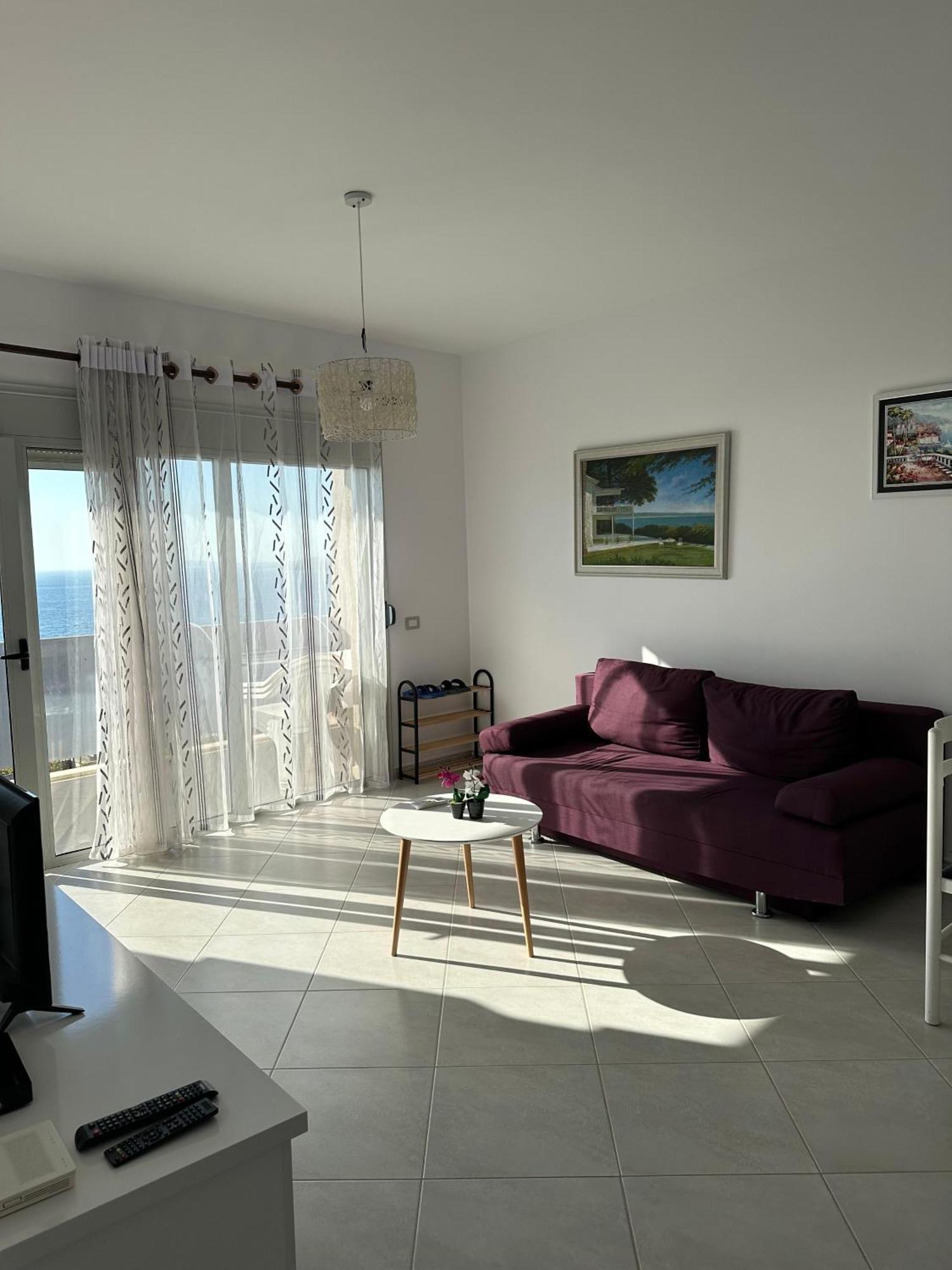 Sea View Apartment Vlorë Esterno foto